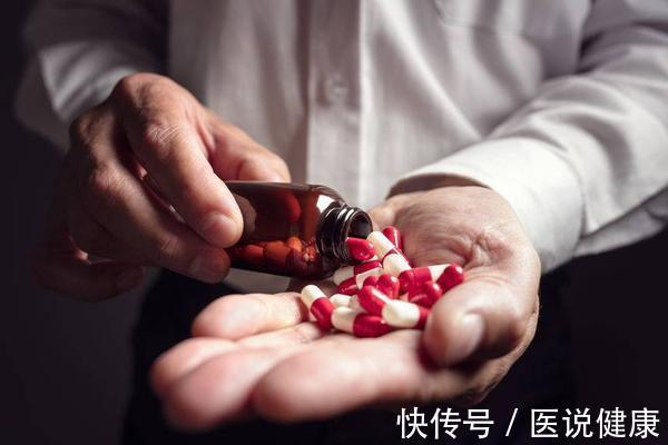 高嘌呤食物|痛风吃药了,还是反复发作,很可能与这5个行为有关,需了解