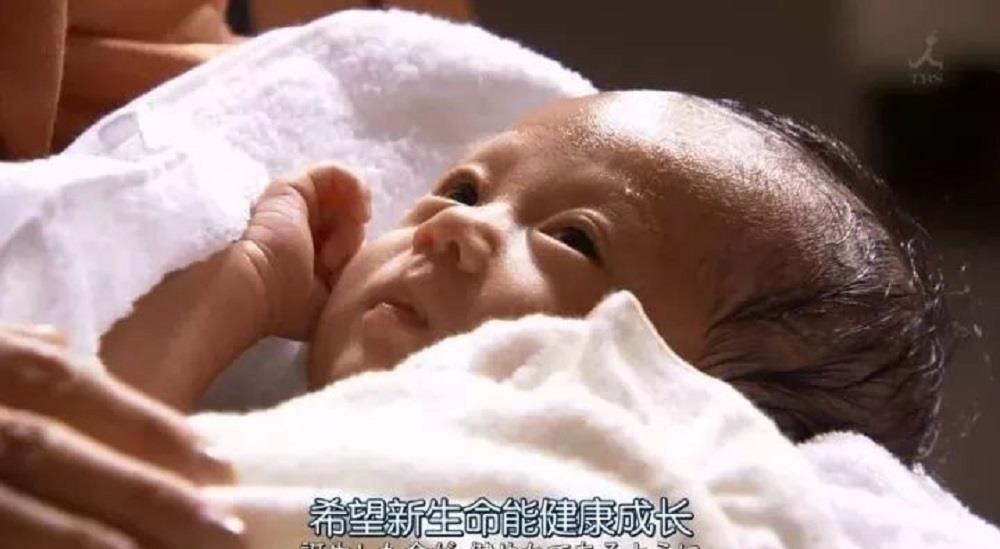 辞职|孕期“直接辞职”和继续工作,有哪些不同感受?准妈妈谨慎选择