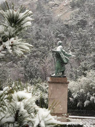 崂山|崂山：飞雪迎春，千树万树梨花开