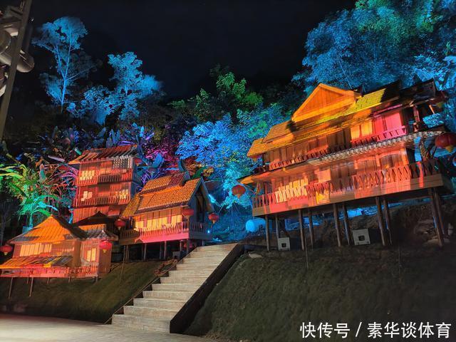 夜色|两个亿打造的德天瀑布夜景秀，场景壮观，却被越南人民免费蹭