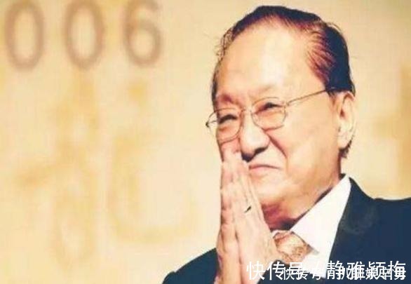 金庸#古龙出上联:“冰比冰水冰”,金庸:此联不通,下联却被网友对出