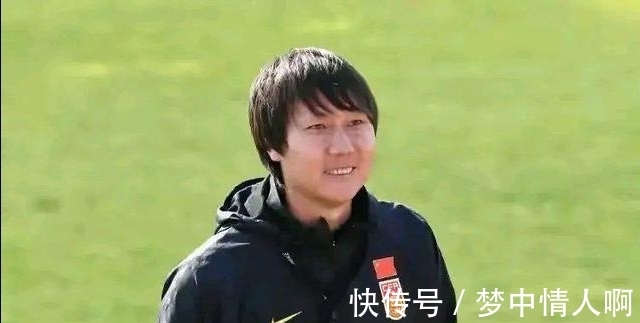 零情商|人至贱则无敌!“无敌”的吹头铁,请你继续自娱自嗨