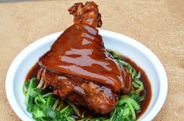  ?秘制酱肘子, 分享秘方, 做好关键“一步”, 软烂入味不油腻