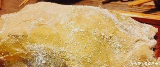 自制“盐焗鸡”,不用加一滴水,只需要这样做,肉质鲜滑入味!