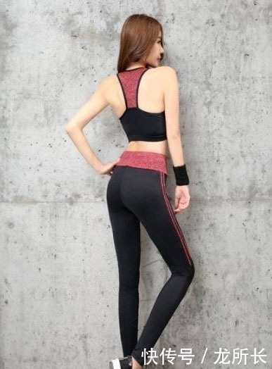 十分优雅的紧身打底裤美女,修长曲线,回头率百分百