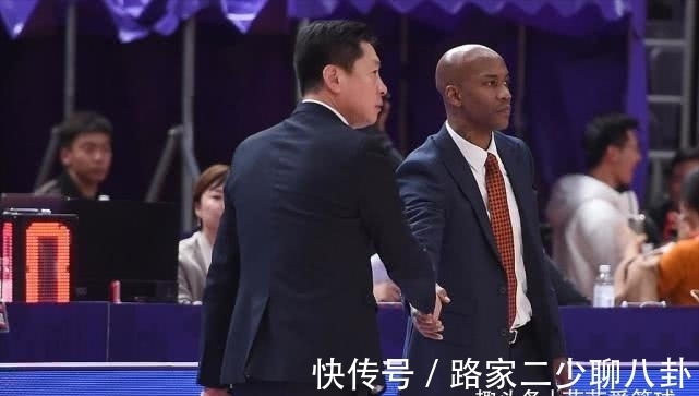 外援|CBA再起冲突!李春江无惧马布里,土豪队大胜北控三外援