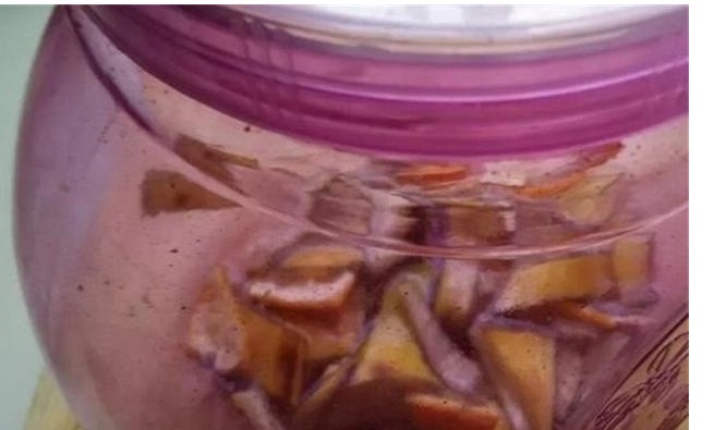 养月季，用这些生活中的“氮磷钾钙肥”，用好了开花一茬