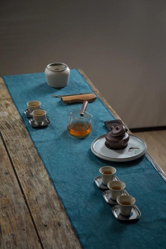 汝窑|月白汝窑干泡盘随时可以吸的喵星人,“吸猫”一族必入