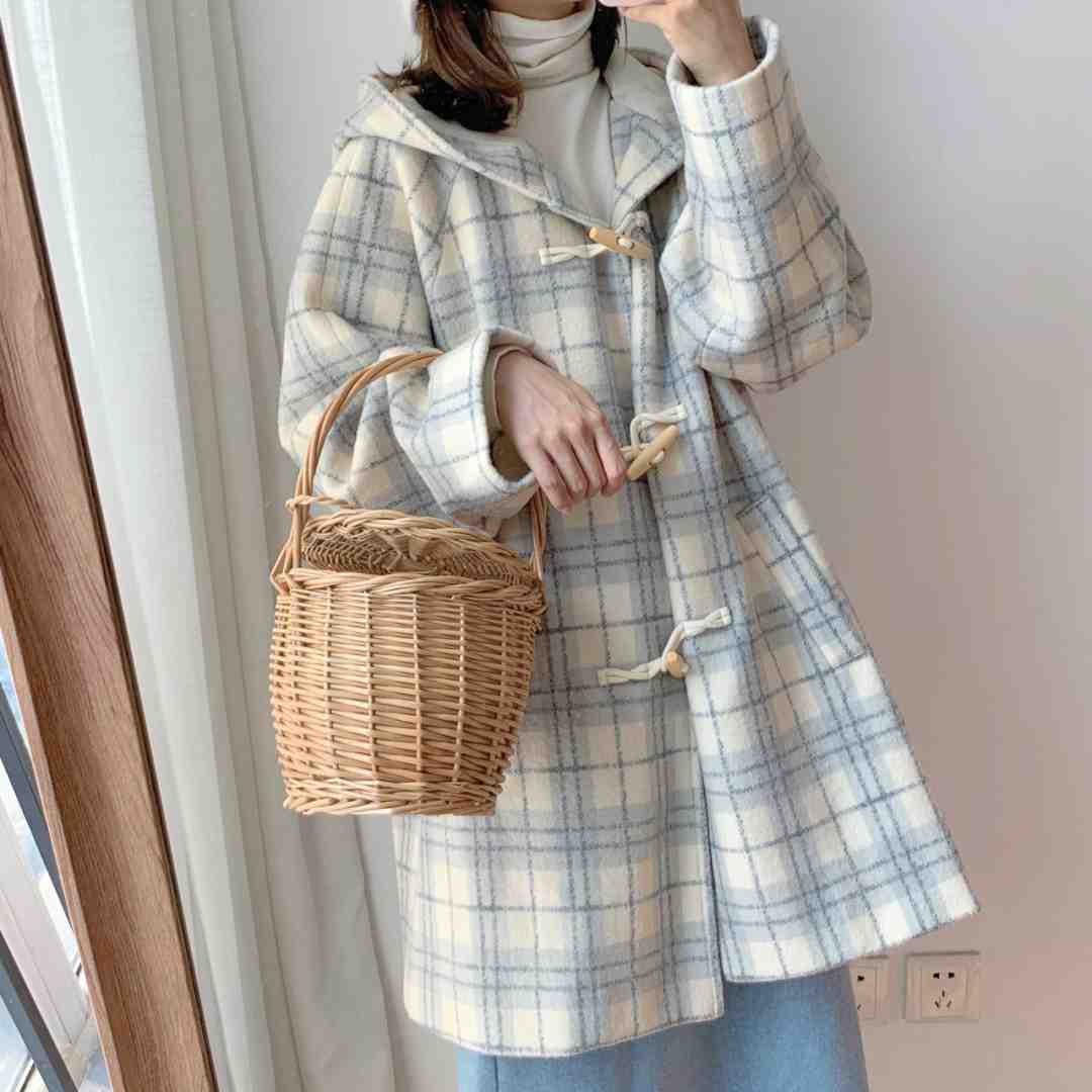 牛角扣 格纹大衣就选这四种配色,基础百搭不过时,让你美出新高度