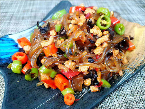  顺滑|炒粉条时，别直接下锅，多加1步，粉条根根顺滑，不粘锅，不成坨