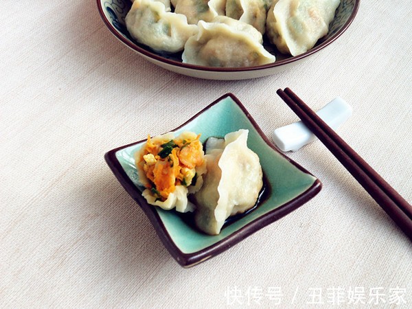 调饺子馅有诀窍，饺子店厨娘透漏这种调料必不可少，涨知识了