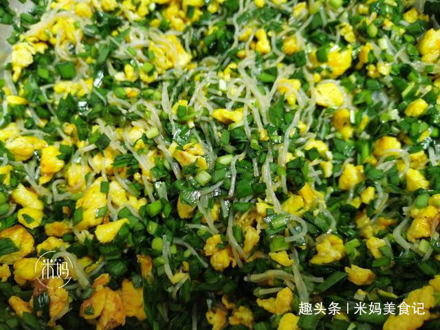 做韭菜馅饼，这2种调料别乱放，不少人都搞错了，难怪不鲜不香