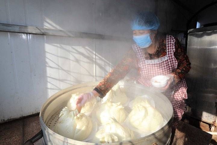 山东荣成：胶东花饽饽“蒸”出幸福生活