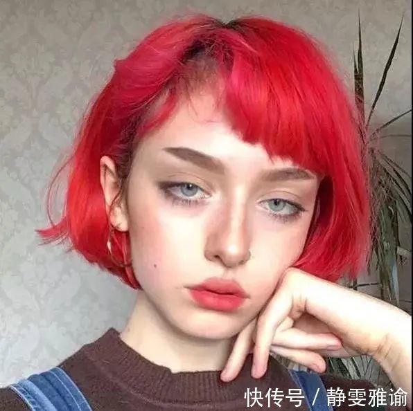 姐妹|新年最火最显白的发型,全靠这几种发色!!