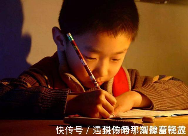 作业|“妈妈,我不想写作业了”,这位妈妈的标准回答,值得家长们效仿