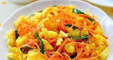 明亮|胡萝卜和此物一起炒,眼睛明亮了,大肚腩不见了,延缓衰老更年轻