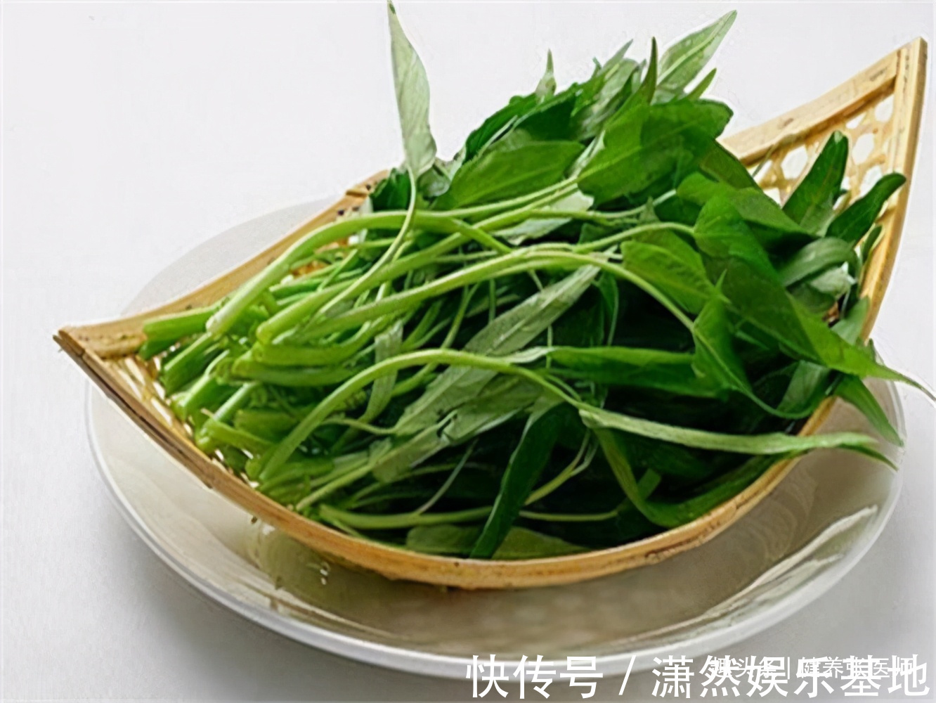 黄酮类化合物|女性不想变老,以下食物经常换,补血祛斑,滋阴养肾,改善失眠