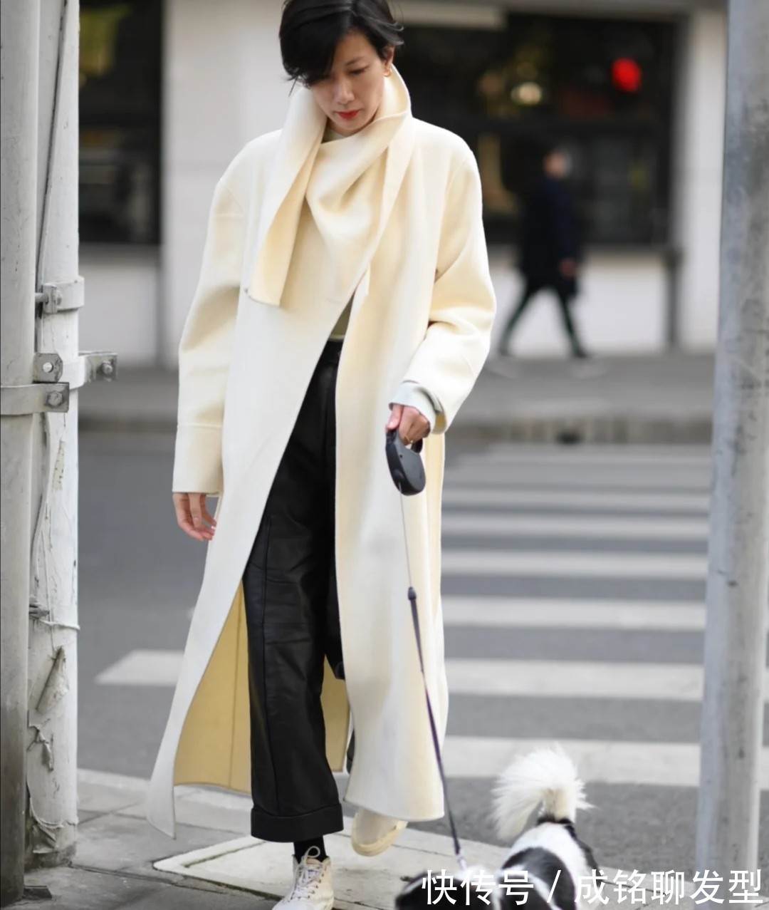 构造|四十多岁的女人不刻意扮嫩!这几种搭配时尚又减龄,高级又显气质