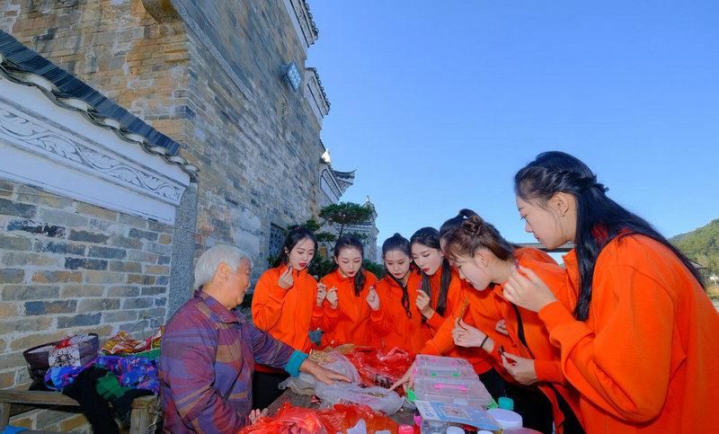 旅游|铜鼓越来越国际范 颜值爆表的世界旅游小姐来了