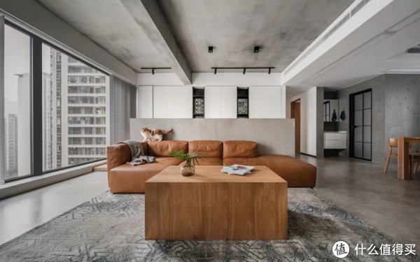 颜值担当|如何让客厅更有牌面？门窗这样装，轻松打造超赞的「高颜值」客厅！