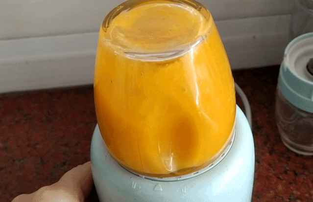 健康|宝宝出牙期烦躁,教你制作营养健康的南瓜磨牙棒,香香甜甜真好吃