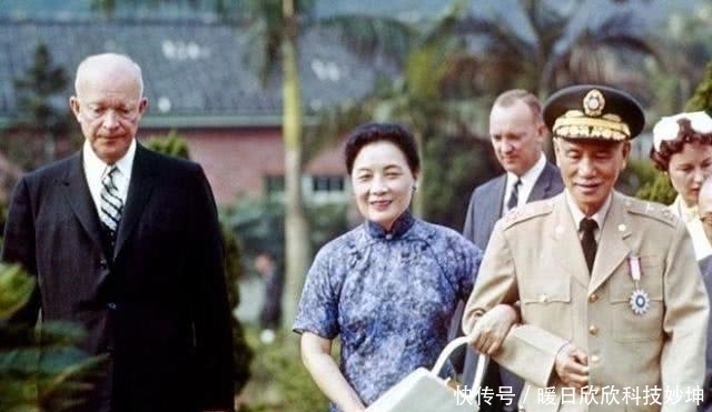 宋美龄|宋美龄吃饭时有个习惯,客人感到痛苦不堪,蒋介石感到很无奈