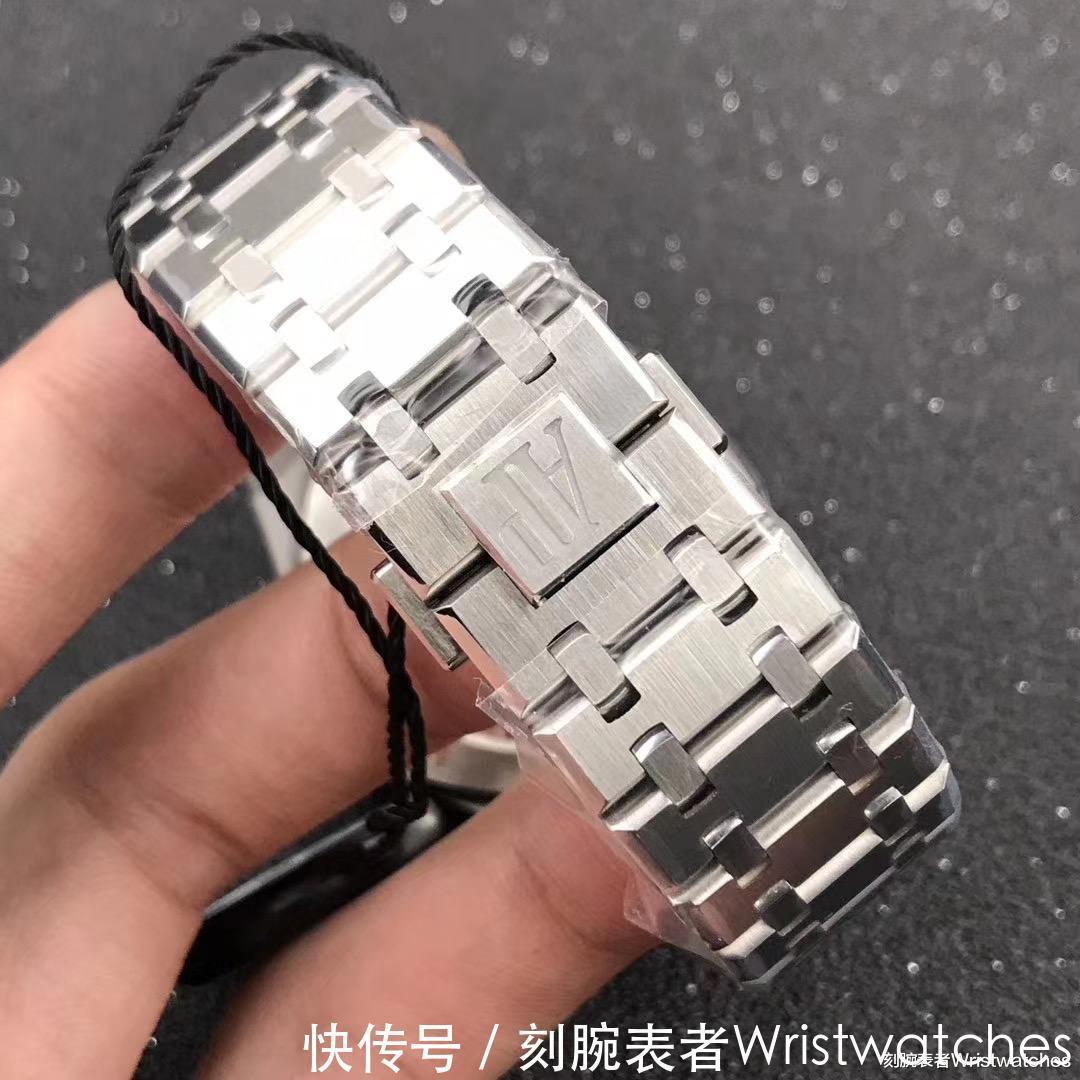 橡树|ZF厂爱彼AP15500白盘细节评测优缺点如何?