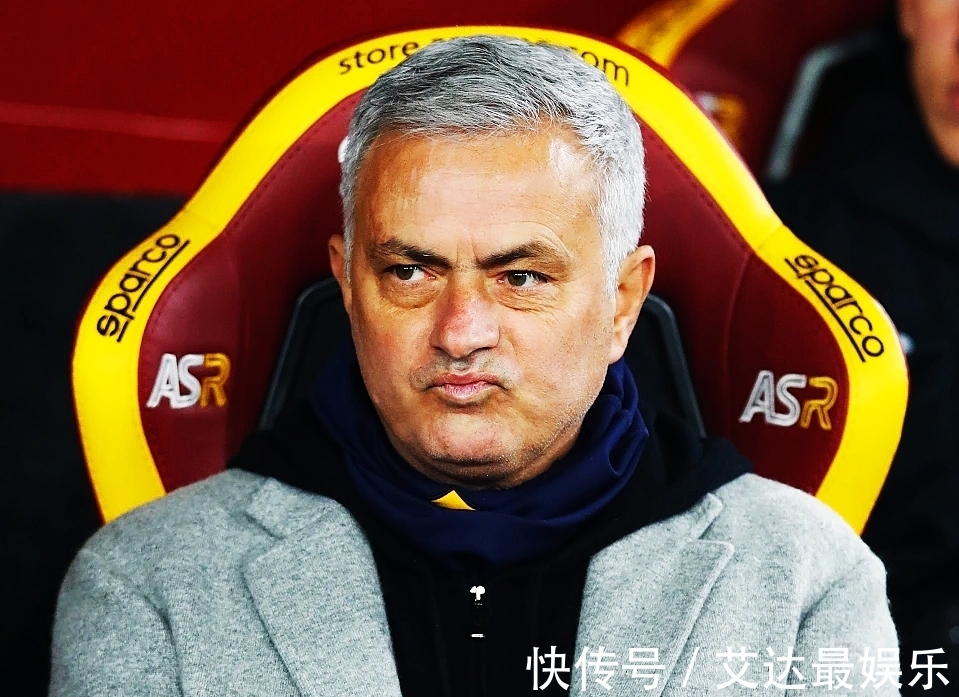 球员|穆里尼奥:罗马球员太脆弱了 得你们来适应我 而不是我来迁就你们