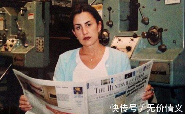 杀人者$在目睹三百次死刑执行后,她将自己的所见所闻记录成书