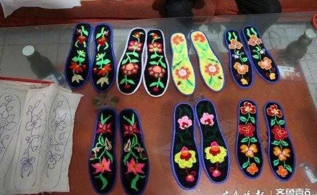 穿针引线|家有老手艺丨一双巧手绣鲁艺,82岁穿针引线爱绣花