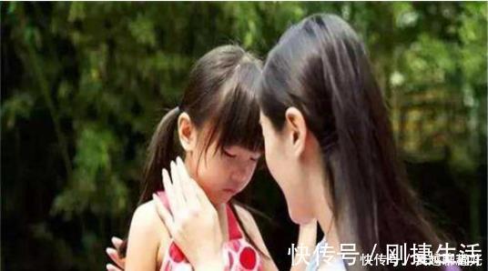 李玫瑾坦言:孩子顶嘴时,家长回复这2句话,比打骂效果好