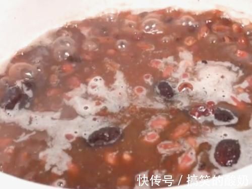 气血|它是“穷人的阿胶”，一个简单食疗方，才4块钱，气血慢慢补回来