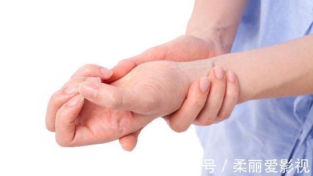 长期服用|长期服用“降压药”的人,2个问题可能“不请自来”,别不放心上