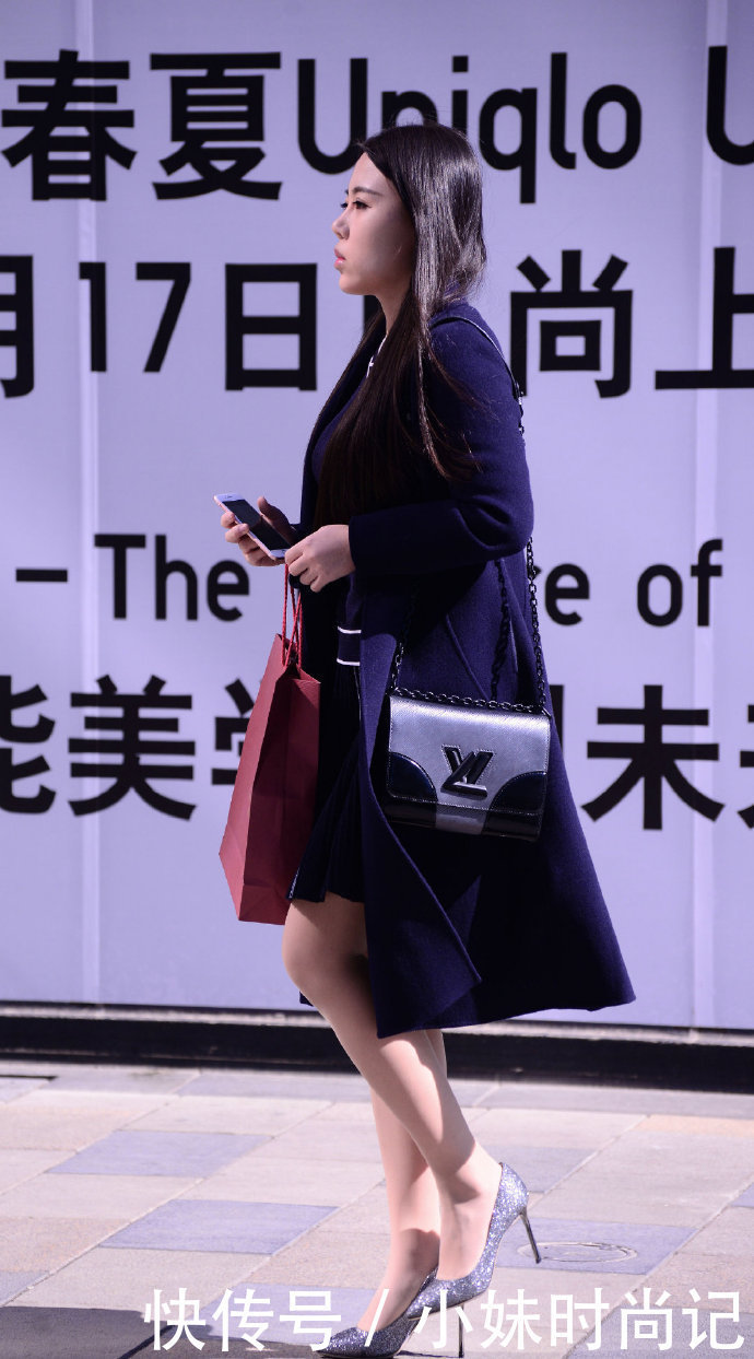 冬天|街拍:这样搭配让你整个冬天保暖又美丽