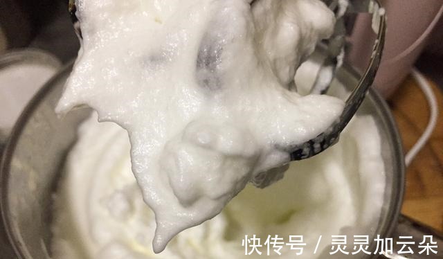 低脂饮食美食“天使蛋糕”,热量低的像在啃黄瓜!