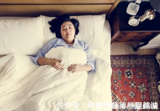 女性朋友|女性内分泌失调,焦虑烦躁说明雌激素过低,多吃2物,做好3事