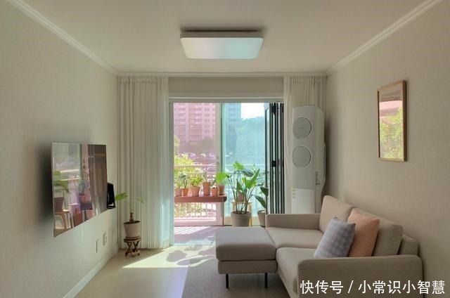 小姐姐|这套76平小房子,上了年纪却充满人情味!狭窄的厨房,一丝不苟!