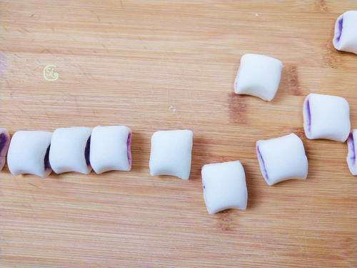 不用提前发面的小馒头，口感丰富又营养，一口一个，比面包还好吃