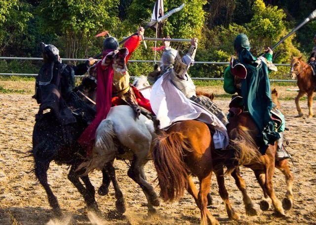 赤兔马|吕布死后赤兔马生龙活虎,关羽死后赤兔马却绝食而亡,什么原因?