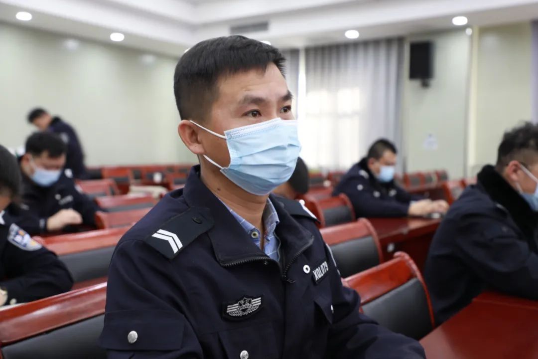 李瑞|【暖警爱警】灵武公安：关爱健康，从“心”开始！