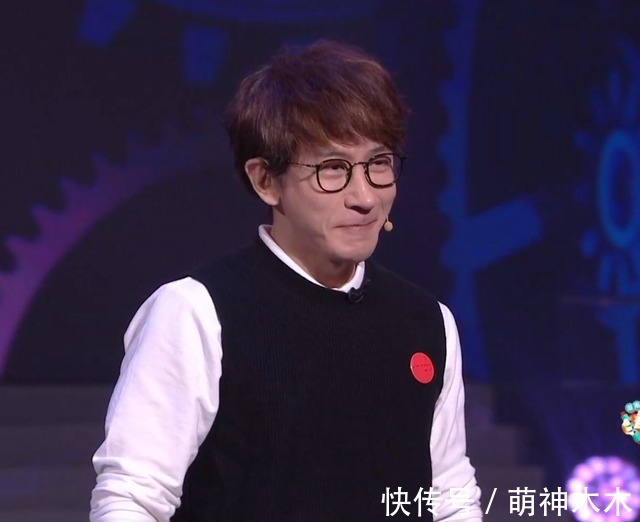 湖南春晚状况多:何炅屡次口误,刘谦被疑整容,刘宇宁太高挡镜头