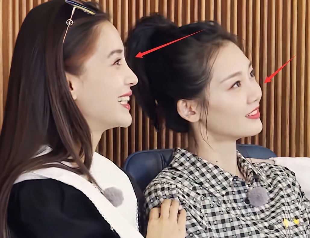 本以为苗苗长相一般,当她和baby同框时,才知道是郑恺眼光有多好