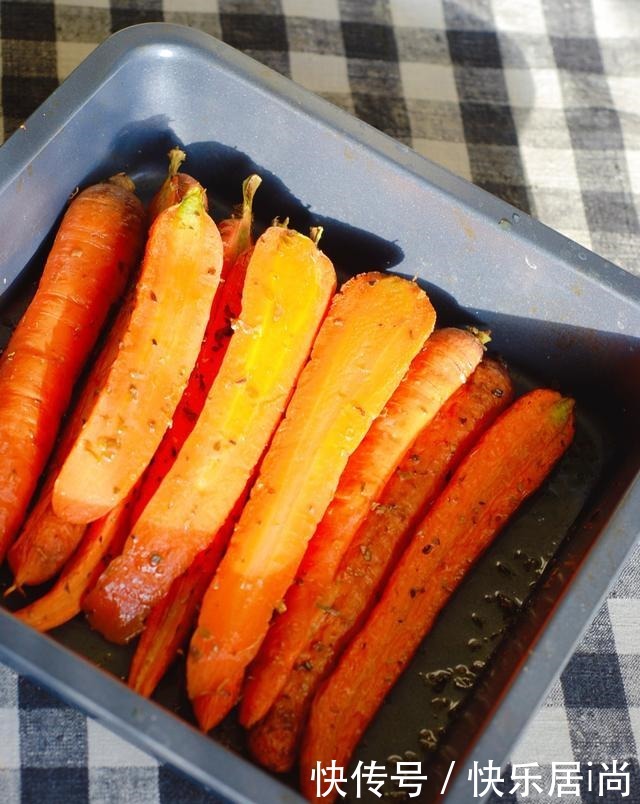 胡萝卜新吃法,不炒不炖不做馅儿,美味又营养,瞬间让你爱上它