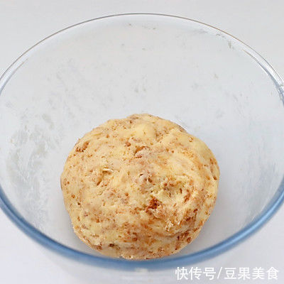 黄油|#一口新年味，全家享佳味#海盐焦糖司康