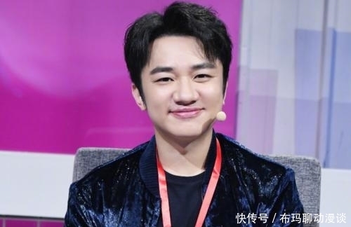 郑恺过生日,苗苗前一天就撒狗粮,跑男团老成员凌晨送祝福太用心