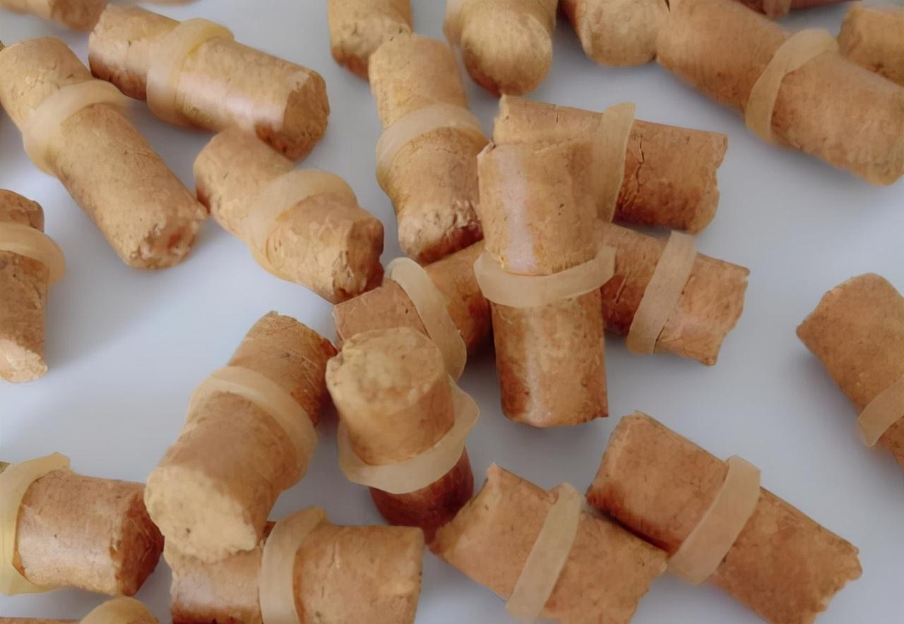 实在不会用商品饵,不妨试试鸭饲料,野钓这样用,不愁鱼不开口