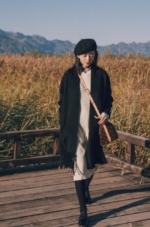 搭配 大衣应该怎么搭配，时尚博主演绎大衣的高级穿法，快快学起来