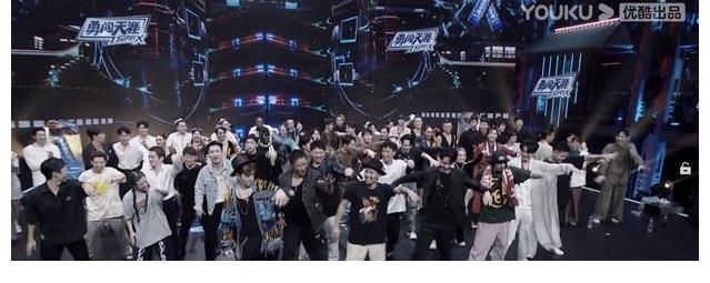 街舞剪辑遭吐槽,王一博粉丝还原现场,精华却被一剪没