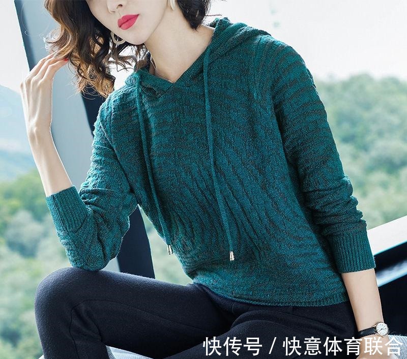 毛衣 今年不流行外套配毛衣了, 学下图女人这样穿, 气质飙升更有女人味！