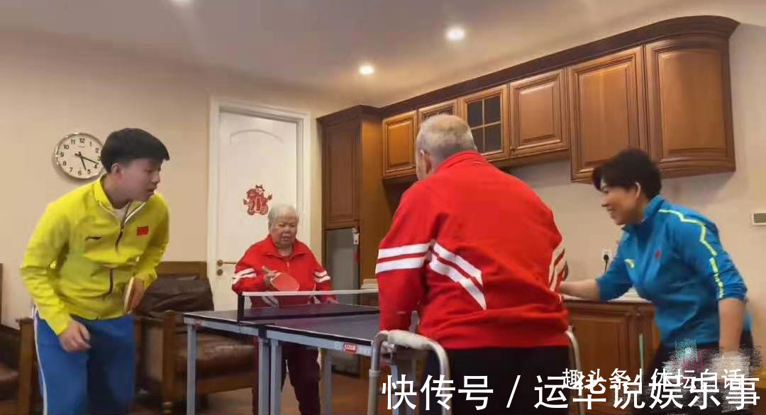 北京二队|邓亚萍母子花式打球!儿子身高已超过妈妈一头,14岁已获冠军